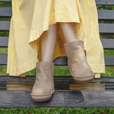 Retro Echte weiche flache Stiefel Runde Zehen Chelsea Stiefel Breite Passform Aprikose Kaffee